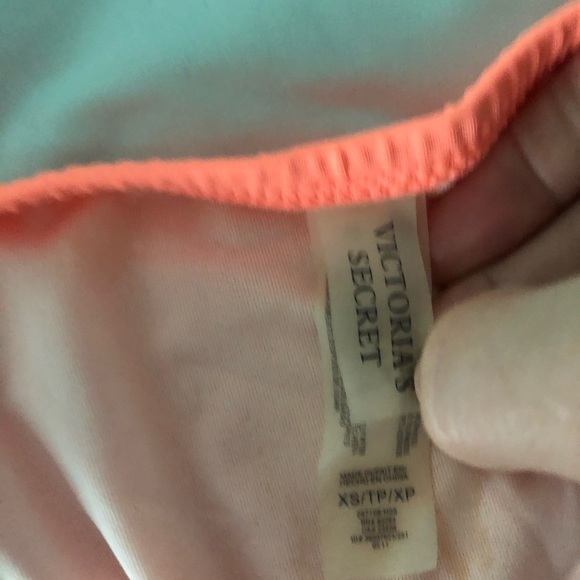 VICTORIAβS SECRET BIKINI ( π) Med top XS bottom - Picture 5 of 6